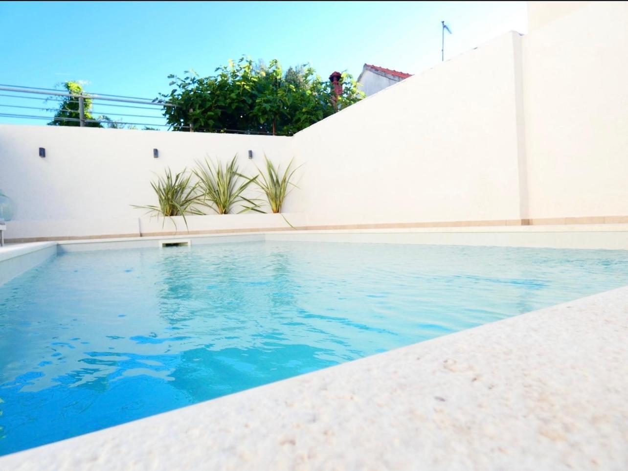 זאדאר Villa Klaudia With Pool מראה חיצוני תמונה