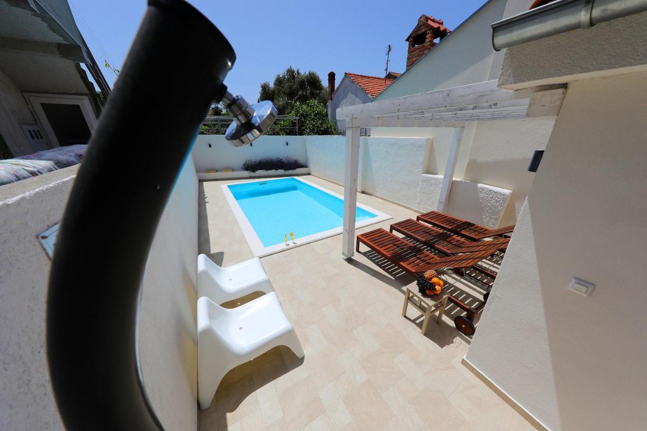 זאדאר Villa Klaudia With Pool מראה חיצוני תמונה
